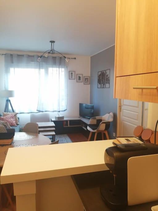Ferienwohnung Fadil Valenciennes Exterior foto
